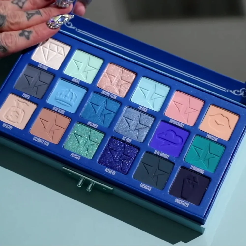 Jeffree Star Cosmetics Blue Blood Eyeshadow Palette - Picture 8 of 11